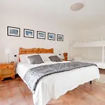 Апартаменти White Star Cervinia - Stunning Matterhorn View With Terrace And Private Parking